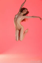 young skinny naked. Photo #1