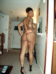 ebony milf nude. Photo #4