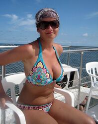 teen busty bikini. Photo #3