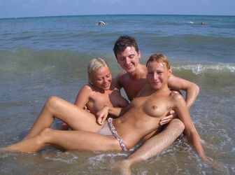 topless teen beaches. Photo #5