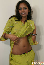 indian girls nude photos. Photo #3